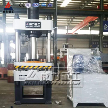 100噸三梁四柱液壓機