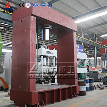 500噸新型框式液壓機(jī)