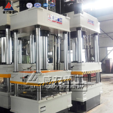 三梁四柱液壓機(jī)模具價格是多少？