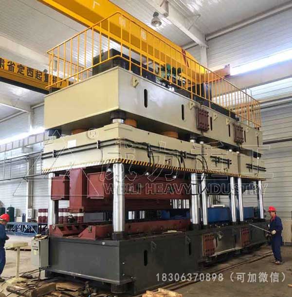 客戶車間調試現場3600噸波形鋼腹板成型液壓機