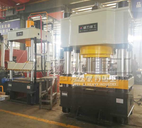 800噸四柱式自由鍛造液壓機(jī)