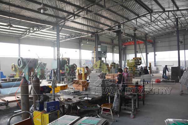 不銹鋼地溝蓋板生產線設備