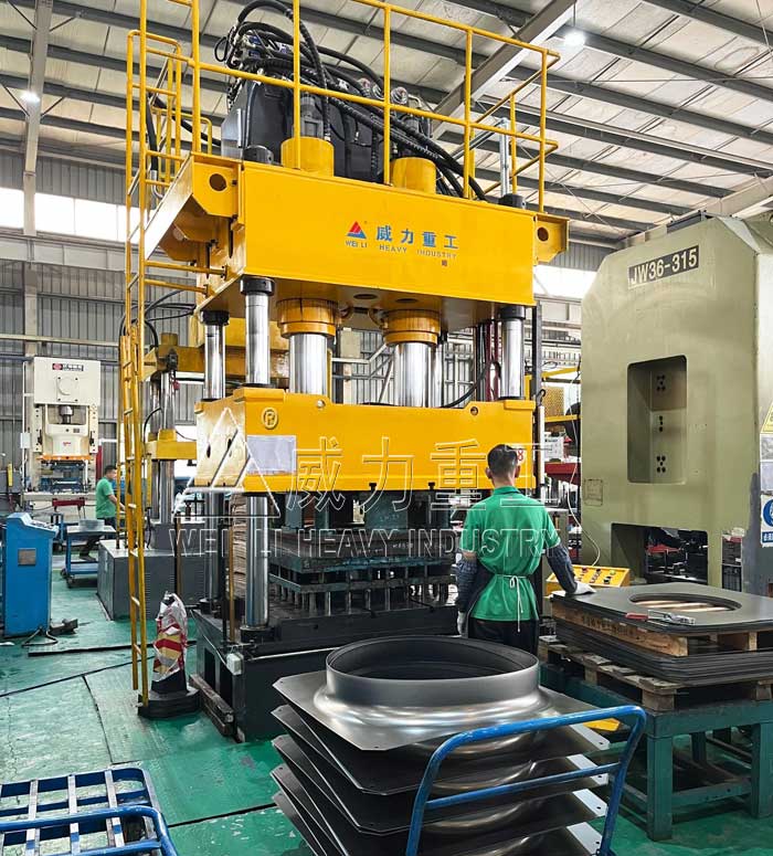 400噸四柱液壓墊拉伸液壓機(汽車配件、不銹鋼殼