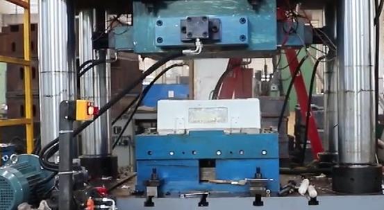 玻璃鋼電表箱模壓模具生產過程